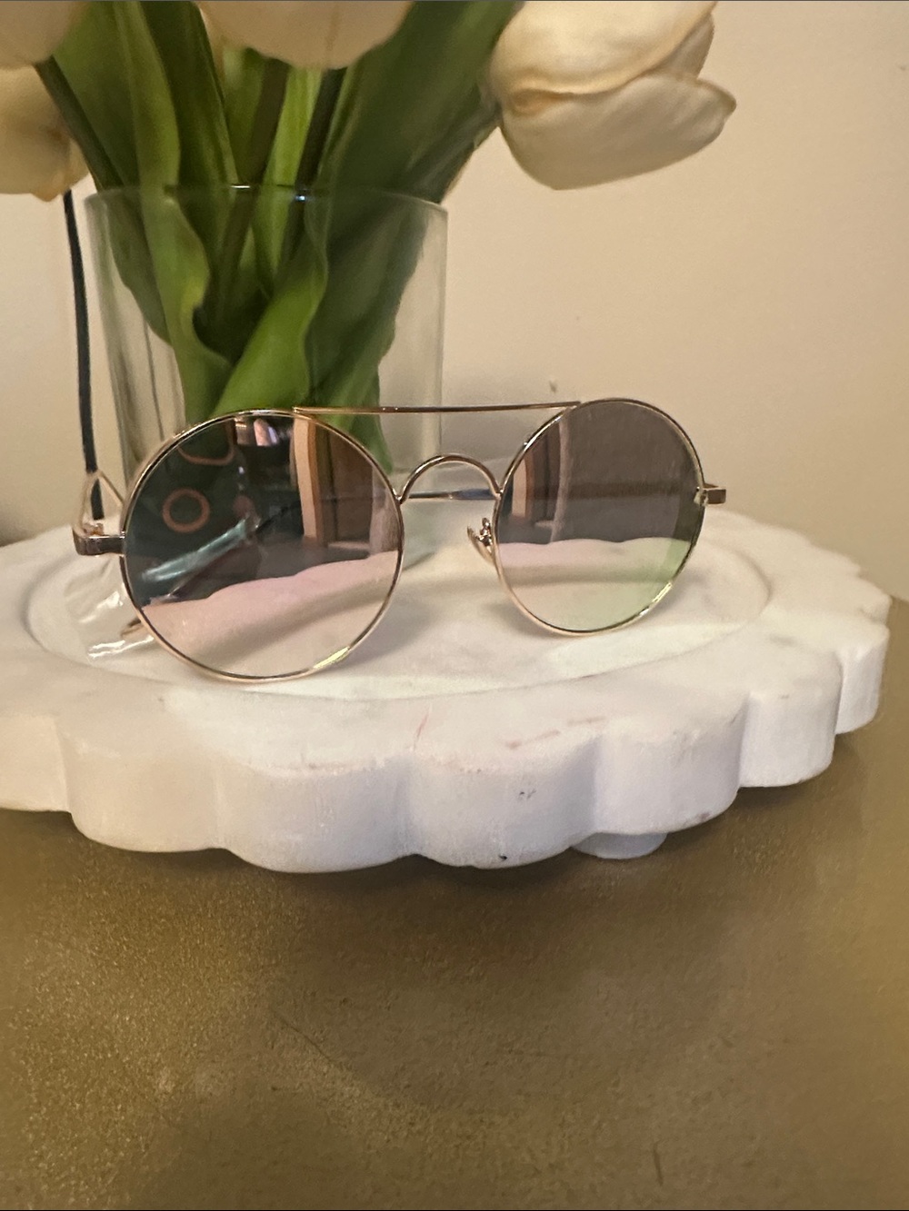 Round Pink Gradient Lens Sunglasses with Gold Frame